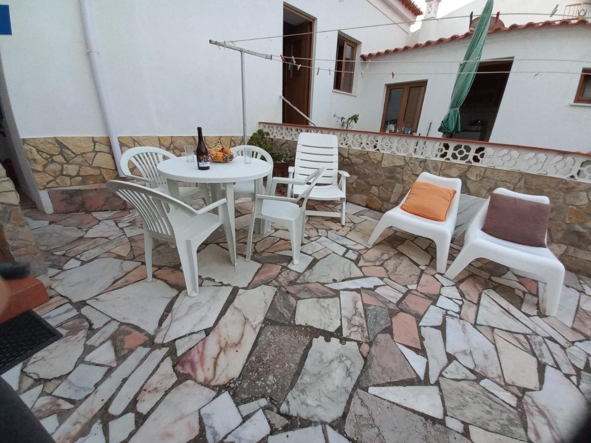 O Refugio Dos Pais Villa Bordeira  Exterior photo